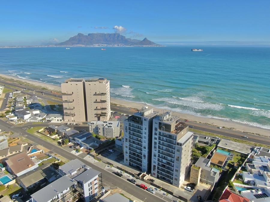 1 Bedroom Property for Sale in Bloubergstrand Western Cape